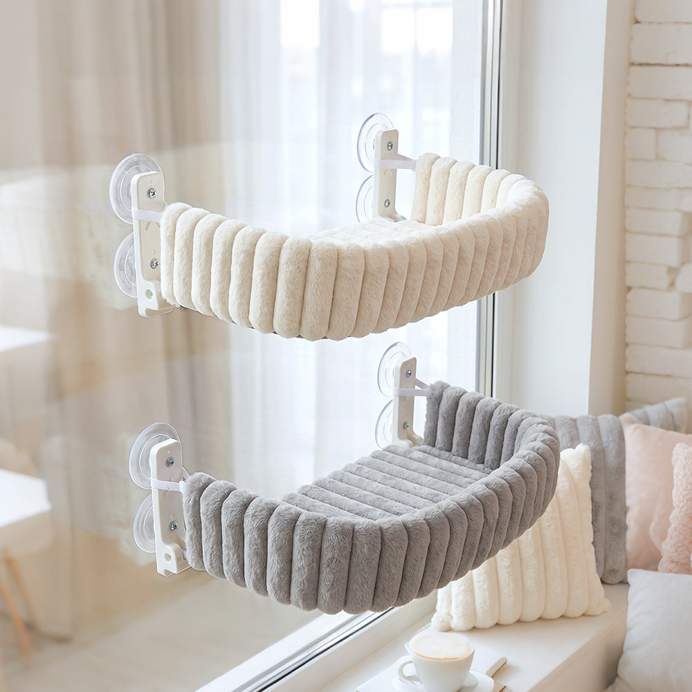 Hanging cat bed